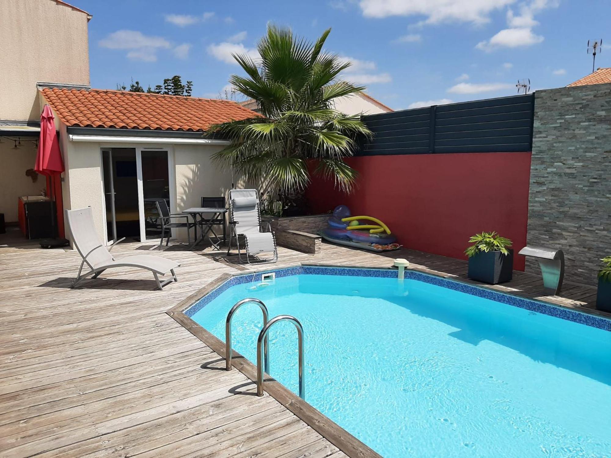 Studio Independant Chez L'Habitant Avec Piscine Et Cuisine Exterieures ลาโรแชล ภายนอก รูปภาพ