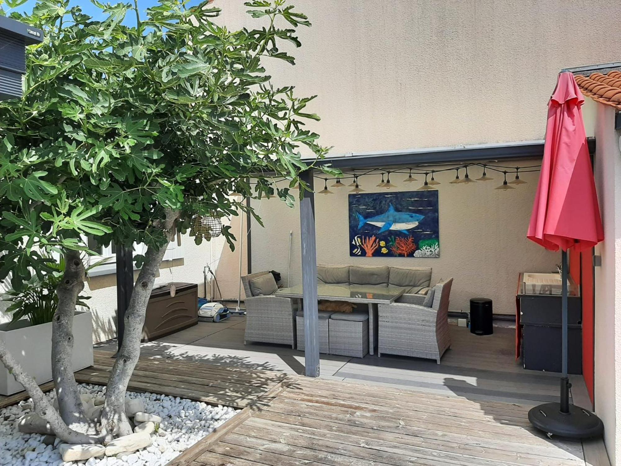 Studio Independant Chez L'Habitant Avec Piscine Et Cuisine Exterieures ลาโรแชล ภายนอก รูปภาพ